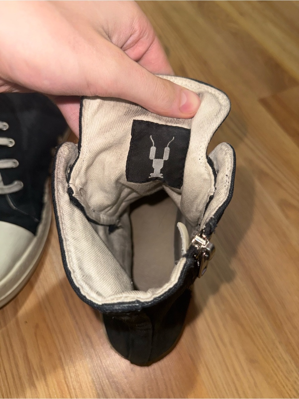 SIGNED BY MICHELE LAMY RICK OWENS RARE - Picture 2 of 4